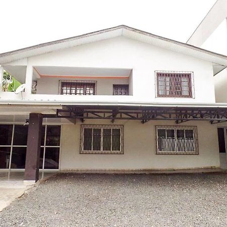Casa Para Locacao Піратуба Екстер'єр фото